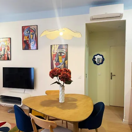Apartment Chez Laura & Thomas - T3 Centre Ville, Proche Vieux Port, Opera, Place Aux Huiles